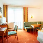 Germania Gastein - Ganzjaehrig Inklusive Alpentherme Gastein & Sommersaison Inklusive Gasteiner Bergbahnen 4* Bad Hofgastein