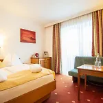 Germania Gastein - Ganzjaehrig Inklusive Alpentherme Gastein & Sommersaison Inklusive Gasteiner Bergbahnen Hotel