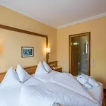 Ξενοδοχείο Germania Gastein - Ganzjaehrig Inklusive Alpentherme Gastein & Sommersaison Inklusive Gasteiner Bergbahnen 4*
