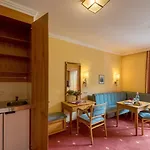 Hotel Germania Gastein - Ganzjaehrig Inklusive Alpentherme Gastein & Sommersaison Inklusive Gasteiner Bergbahnen 4*