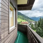 Germania Gastein - Ganzjaehrig Inklusive Alpentherme Gastein & Sommersaison Inklusive Gasteiner Bergbahnen 4*