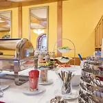 Germania Gastein - Ganzjaehrig Inklusive Alpentherme Gastein & Sommersaison Inklusive Gasteiner Bergbahnen Hotel 4*