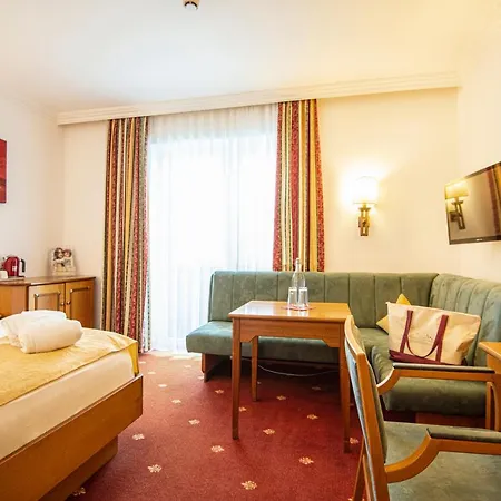 Germania Gastein: Alpine Wellness & Mountain Adventures 4* Bad Hofgastein