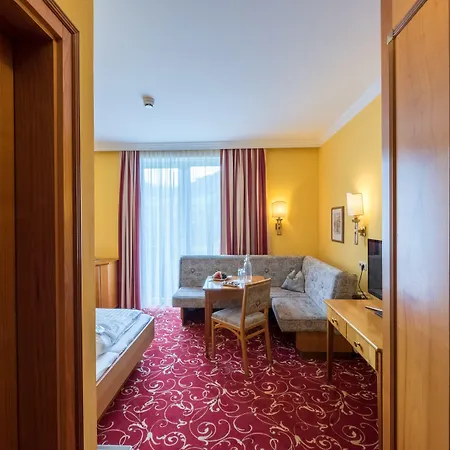 Hotel Germania Gastein: Alpine Wellness & Mountain Adventures