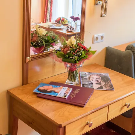 Germania Gastein: Alpine Wellness & Mountain Adventures Hotel 4*