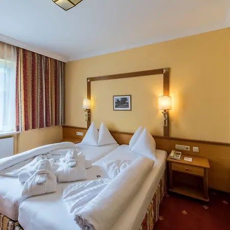 Germania Gastein - Ganzjaehrig Inklusive Alpentherme Gastein & Sommersaison Inklusive Gasteiner Bergbahnen 4* バート・ホーフガシュタイン