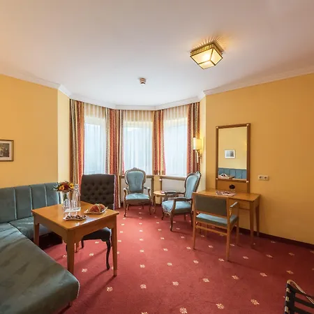 Germania Gastein: Alpine Wellness & Mountain Adventures Bad Hofgastein