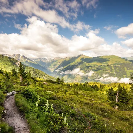ホテル Germania Gastein - Ganzjaehrig Inklusive Alpentherme Gastein