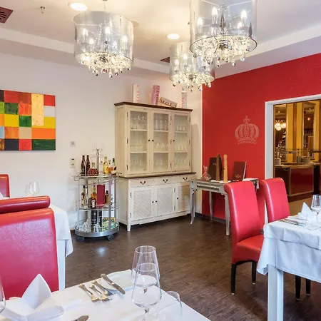 Hotel Germania Gastein: Alpine Wellness & Mountain Adventures