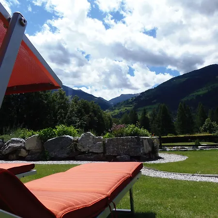 ホテル Germania Gastein - Ganzjaehrig Inklusive Alpentherme Gastein & Sommersaison Inklusive Gasteiner Bergbahnen