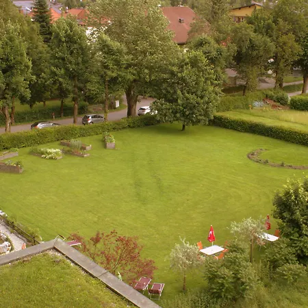 Hotel Germania Gastein: Alpine Wellness & Mountain Adventures