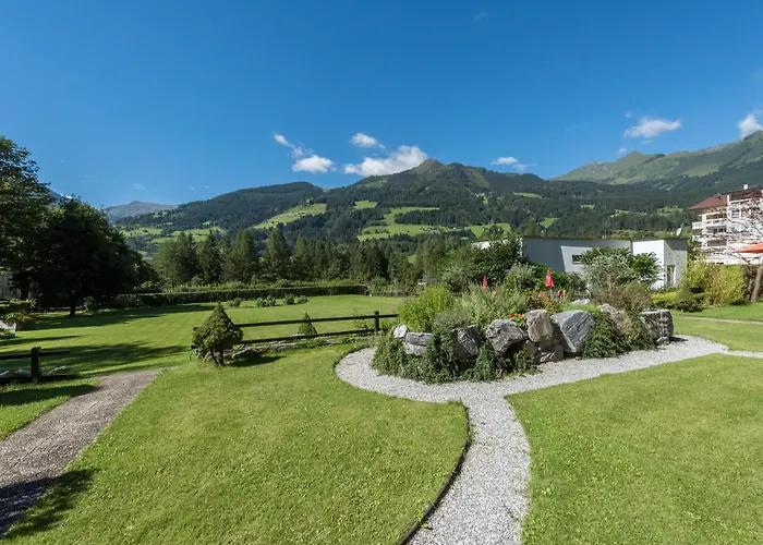 Hotel Germania Gastein - Ganzjaehrig Inklusive Alpentherme Gastein & Sommersaison Inklusive Gasteiner Bergbahnen 4*